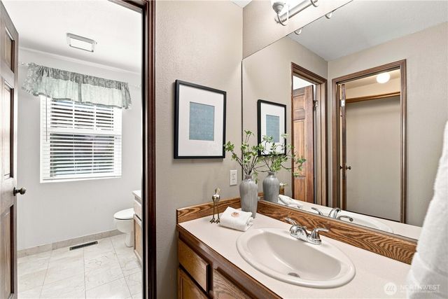23424 NE 27th Street, Sammamish, WA 98074