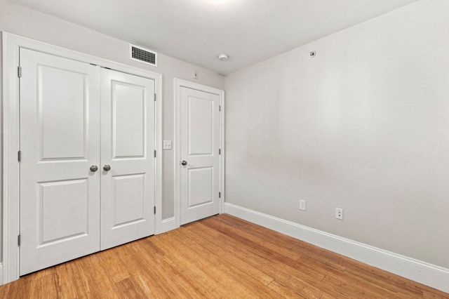 28 Mitchell St 1, Boston, MA 02127