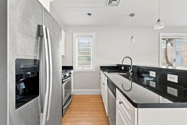 28 Mitchell St 1, Boston, MA 02127