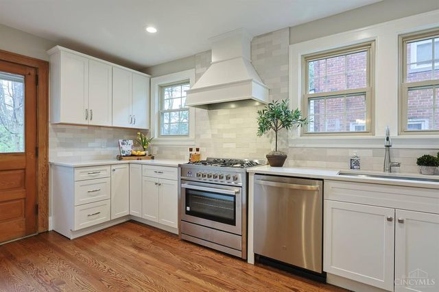 1568 Wittekind Terrace, Cincinnati, OH 45224