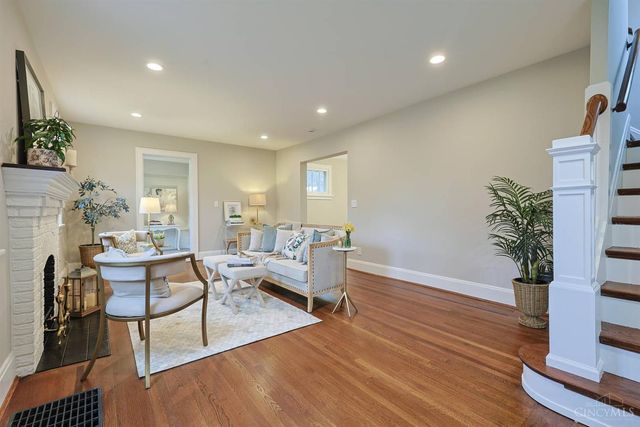 1568 Wittekind Terrace, Cincinnati, OH 45224