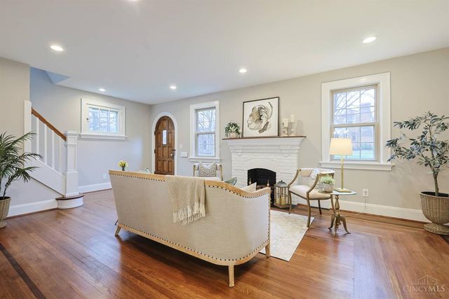 1568 Wittekind Terrace, Cincinnati, OH 45224