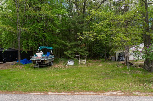 11935 N Shore Drive, Garfield Twp, MI 48632