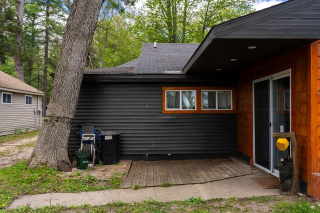 11935 N Shore Drive, Garfield Twp, MI 48632