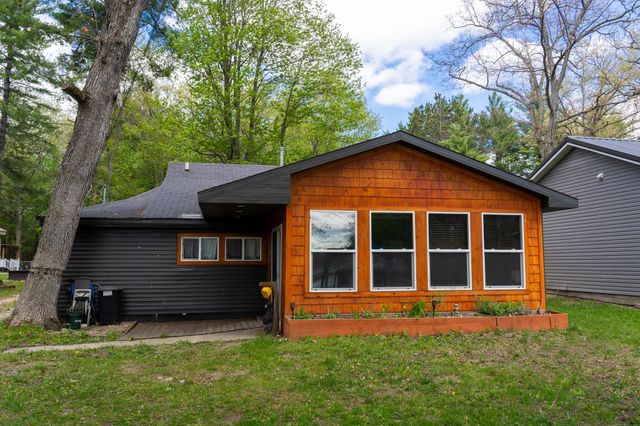 11935 N Shore Drive, Garfield Twp, MI 48632