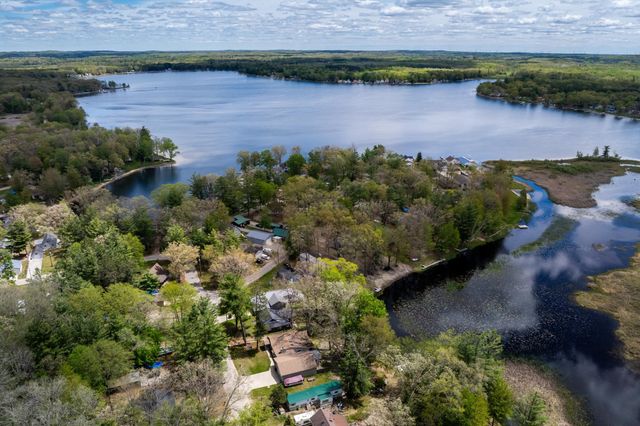 11935 N Shore Drive, Garfield Twp, MI 48632