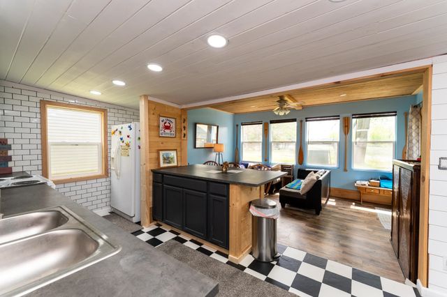 11935 N Shore Drive, Garfield Twp, MI 48632