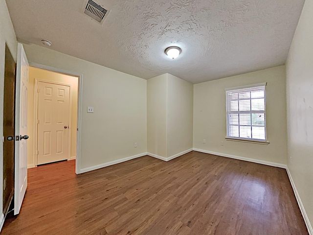 4026 Hawthorne Glen Court, Fresno, TX 77545