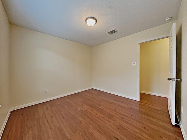 4026 Hawthorne Glen Court, Fresno, TX 77545