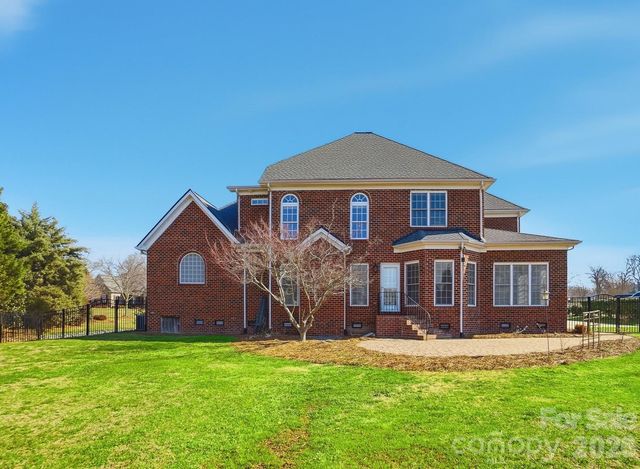 2709 Smith Field Drive, Monroe, NC 28110