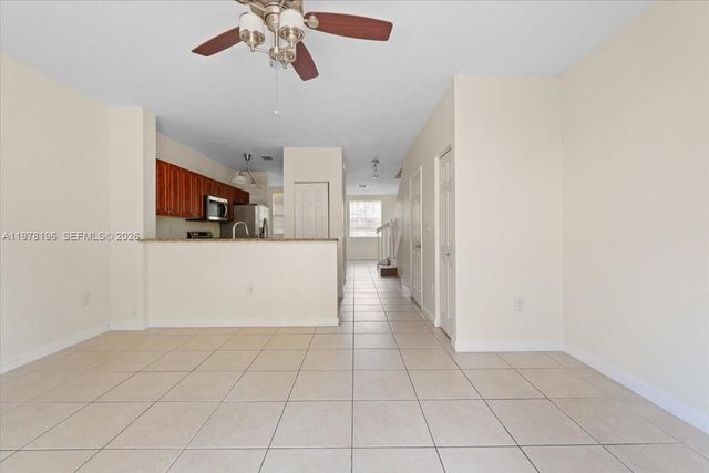 9239 SW 227th St 9, Cutler Bay, FL 33190