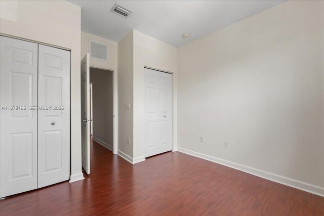 9239 SW 227th St 9, Cutler Bay, FL 33190