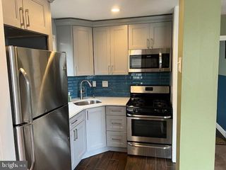 8735 JACKSON STREET 1ST FL, Philadelphia, PA 19136