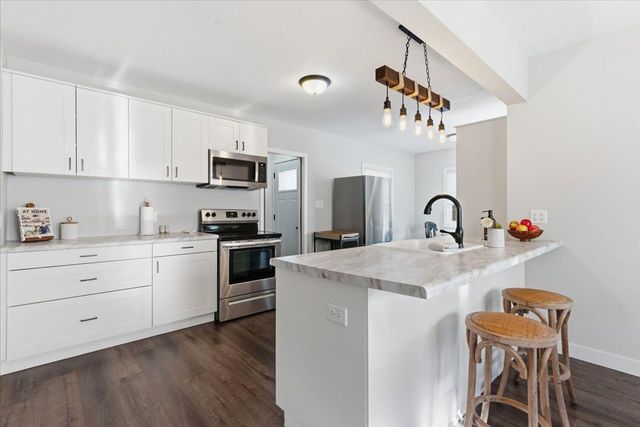 402 N Oak Street, Lake City, MN 55041