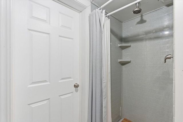 402 N Oak Street, Lake City, MN 55041