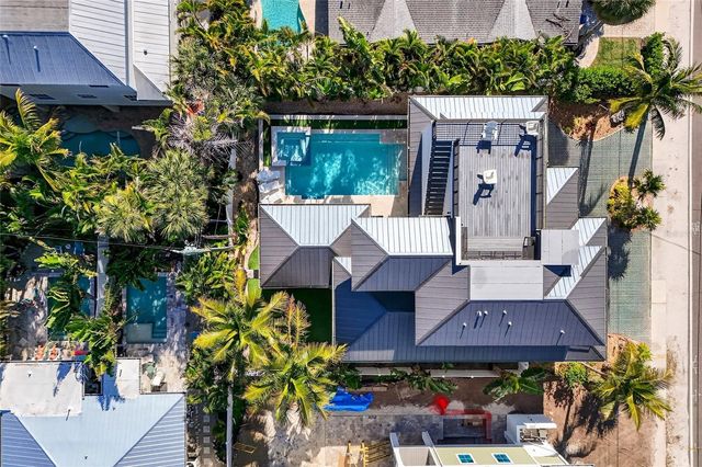 6605 GULF DRIVE, Holmes Beach, FL 34217