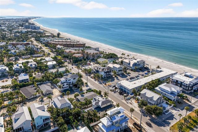 6605 GULF DRIVE, Holmes Beach, FL 34217