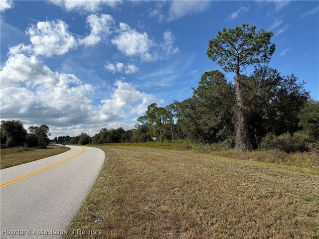 792 Washington Boulevard NE, Lake Placid, FL 33852