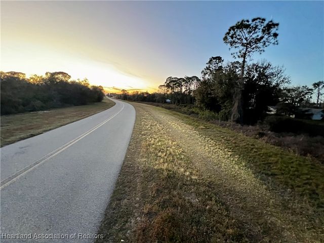 792 Washington Boulevard NE, Lake Placid, FL 33852