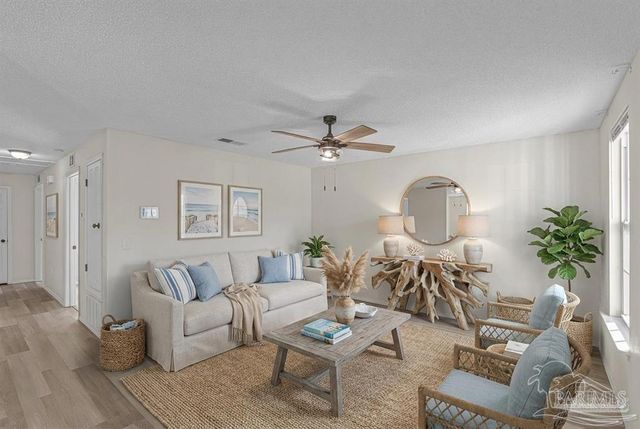 2920 W Gonzalez St, Pensacola, FL 32505