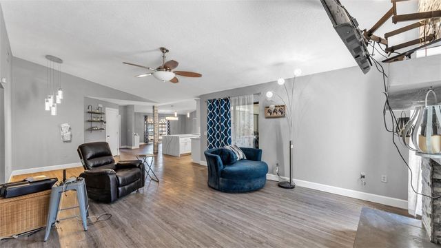 6231 FORESTWOOD DRIVE W, Lakeland, FL 33811