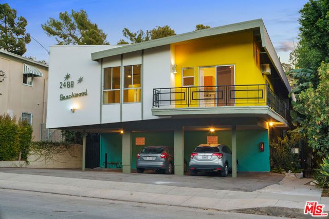 2488 N Beachwood Drive 2, Los Angeles, CA 90068