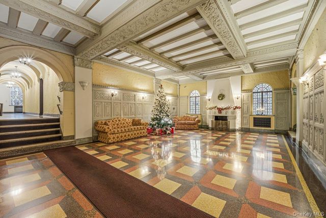 110-21 73 Road 6H, Forest Hills, NY 11375