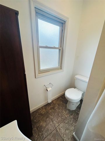 1919 Goddard Street, Wyandotte, MI 48192