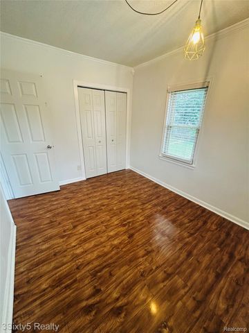 1919 Goddard Street, Wyandotte, MI 48192