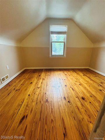 1919 Goddard Street, Wyandotte, MI 48192