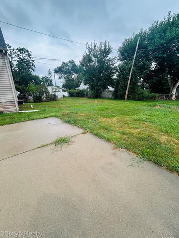 1919 Goddard Street, Wyandotte, MI 48192