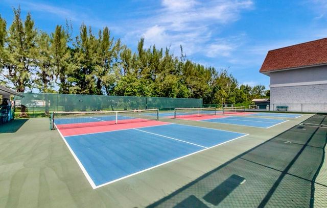 7270 ASHFORD Place 307, Delray Beach, FL 33446