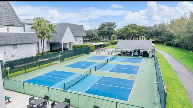 7270 ASHFORD Place 307, Delray Beach, FL 33446