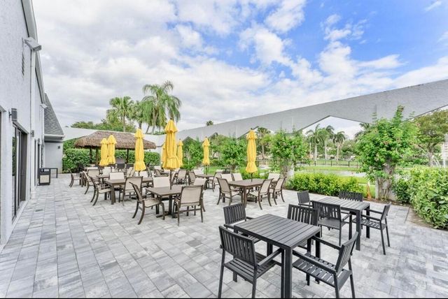 7270 ASHFORD Place 307, Delray Beach, FL 33446