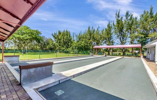 7270 ASHFORD Place 307, Delray Beach, FL 33446