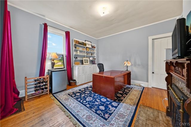137 East Genesee Street, Auburn, NY 13021