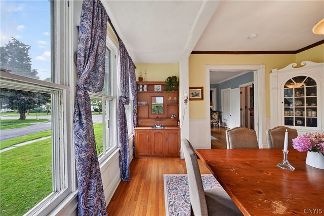 137 East Genesee Street, Auburn, NY 13021