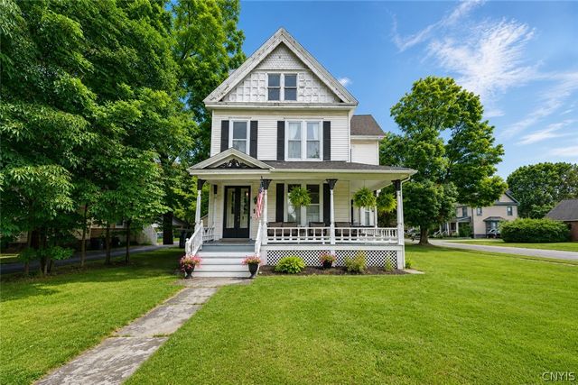 137 East Genesee Street, Auburn, NY 13021