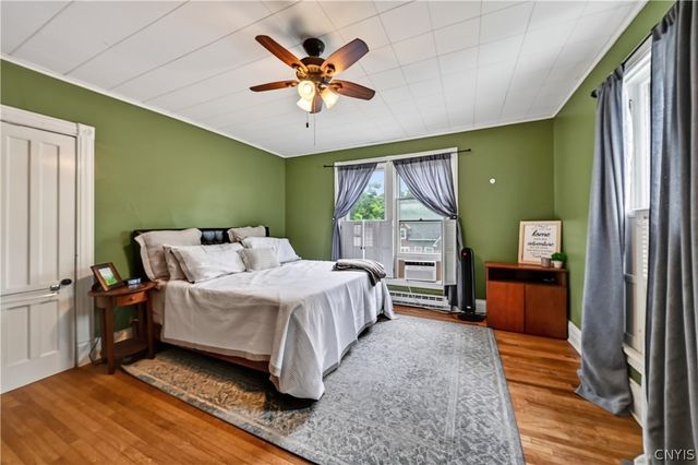 137 East Genesee Street, Auburn, NY 13021