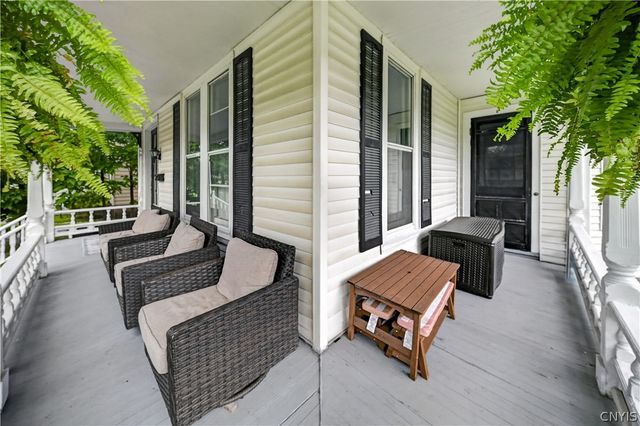 137 East Genesee Street, Auburn, NY 13021
