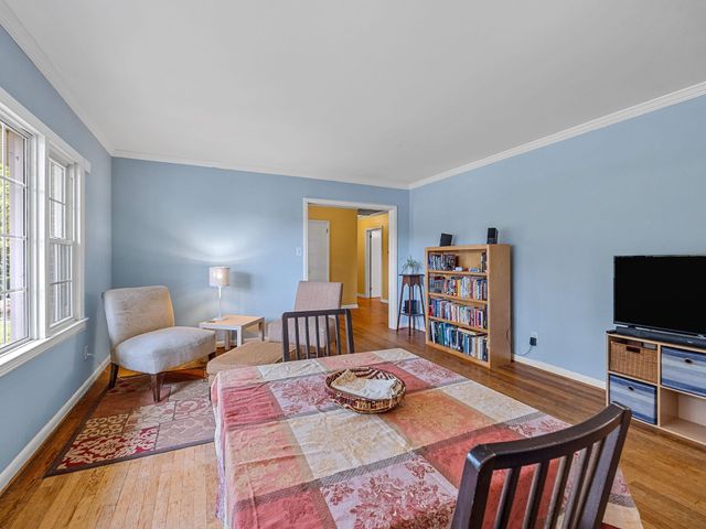 109 Pinetree Circle, Spartanburg, SC 29307