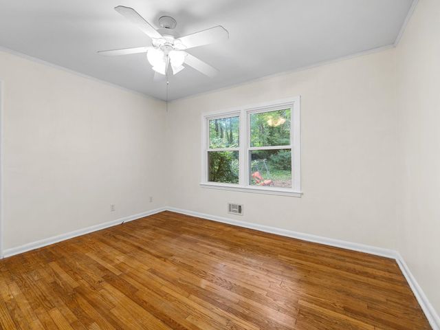 109 Pinetree Circle, Spartanburg, SC 29307