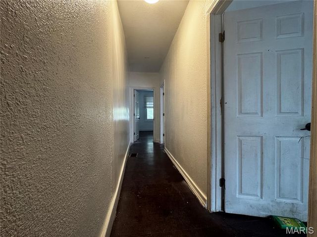8422 Pennsylvania Avenue, St Louis, MO 63111
