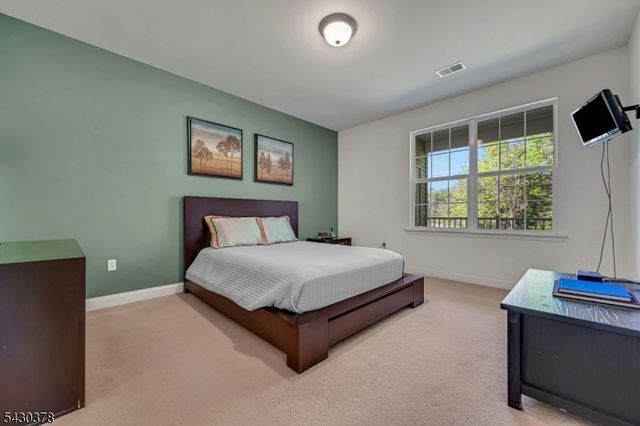 909 Brook Hollow Dr 909, Hanover Twp., NJ 07981