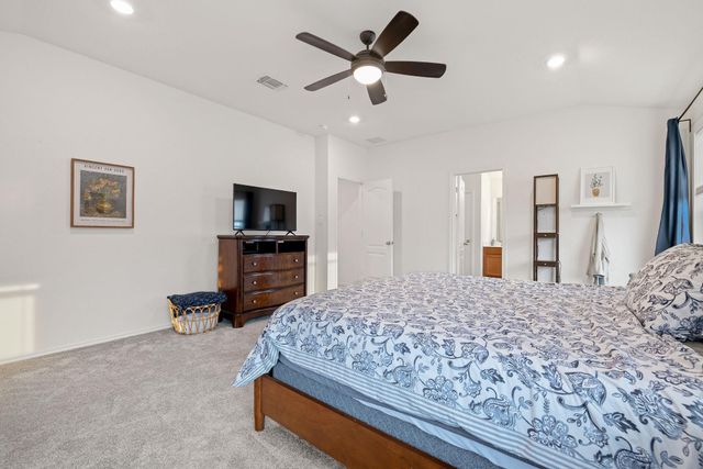 209 Sage Derby DR, Hutto, TX 78634