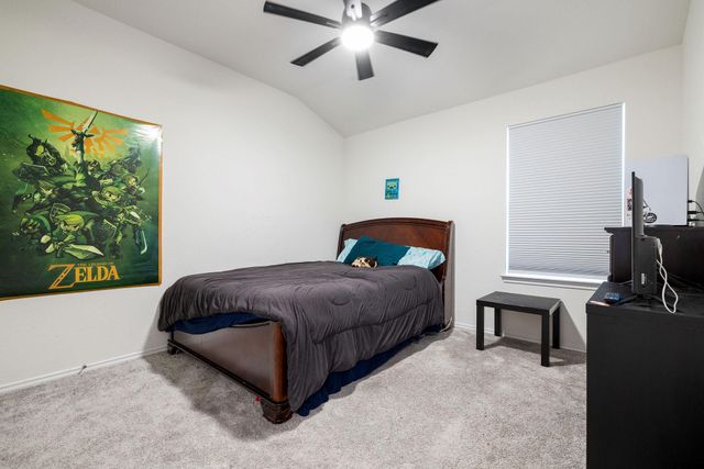 209 Sage Derby DR, Hutto, TX 78634