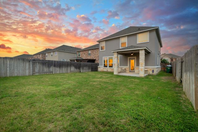 209 Sage Derby DR, Hutto, TX 78634
