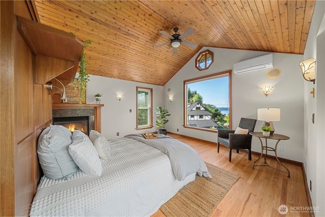 6208 Browns Point Boulevard NE, Tacoma, WA 98422