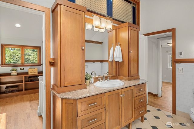 6208 Browns Point Boulevard NE, Tacoma, WA 98422