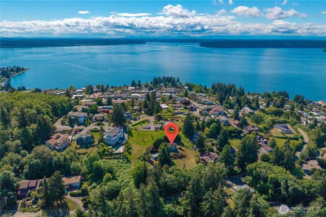 6208 Browns Point Boulevard NE, Tacoma, WA 98422